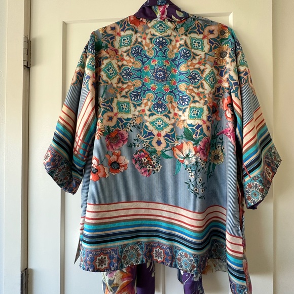 WELLER TOPIARY HUNTER KIMONO by Johnny Was. New with tags, 100% silk - Picture 5 of 12